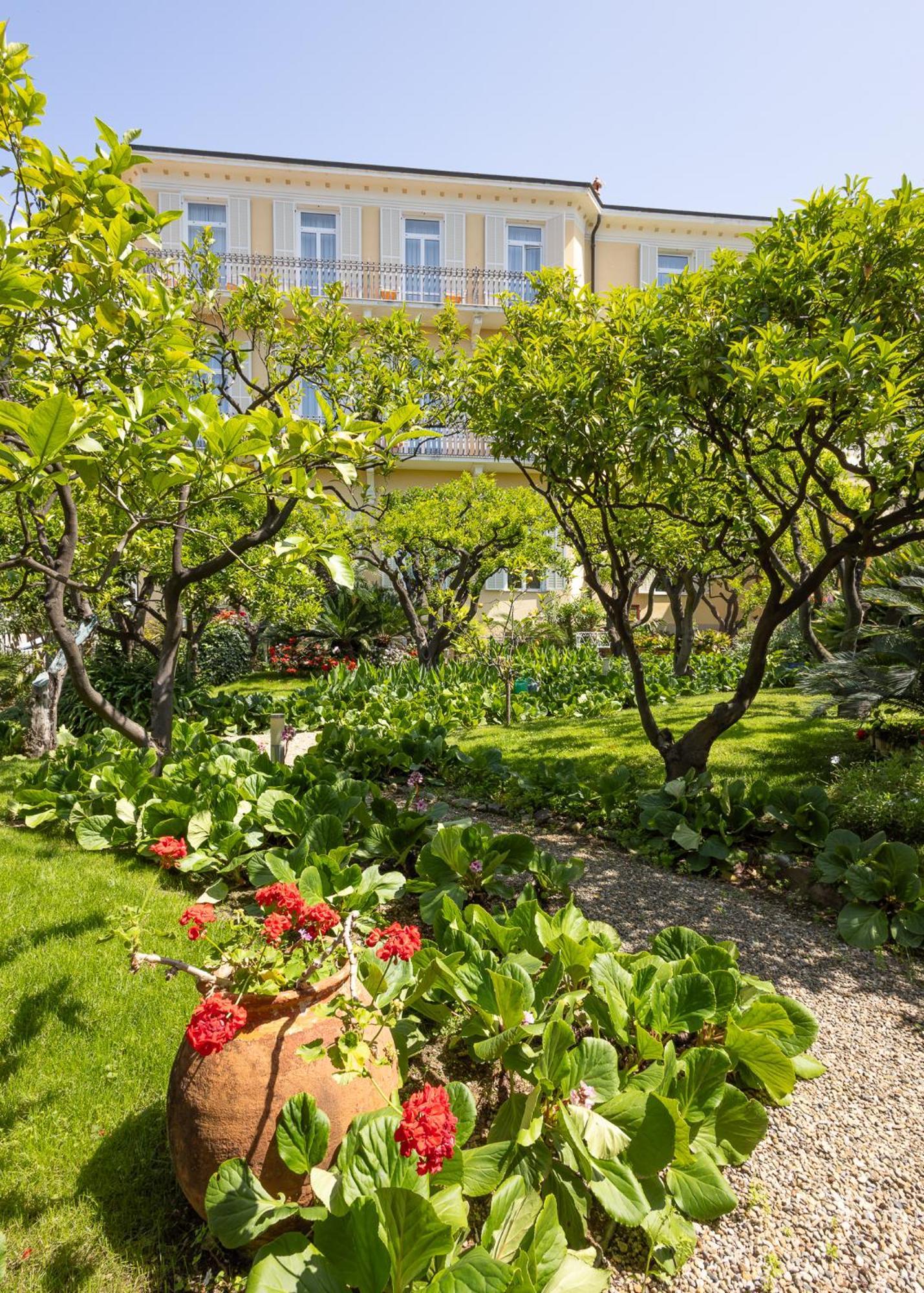 בורדיגרה Hotel Villa Elisa & Spa מראה חיצוני תמונה